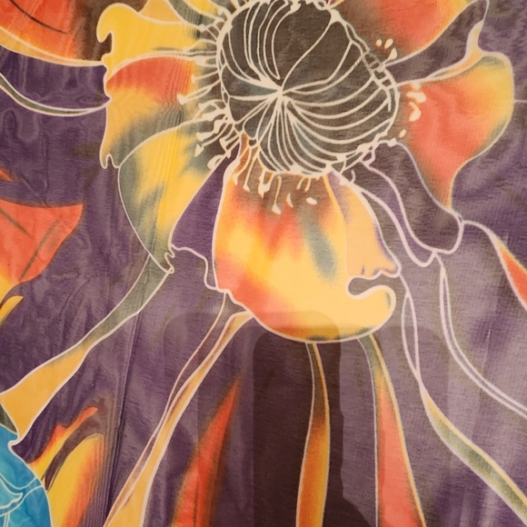 Passion Flower Large Scarf - Picture 2 of 5